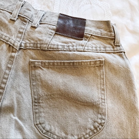 Vintage | 90’s Lee High Waisted Mom Jeans Beige - Picture 2 of 4